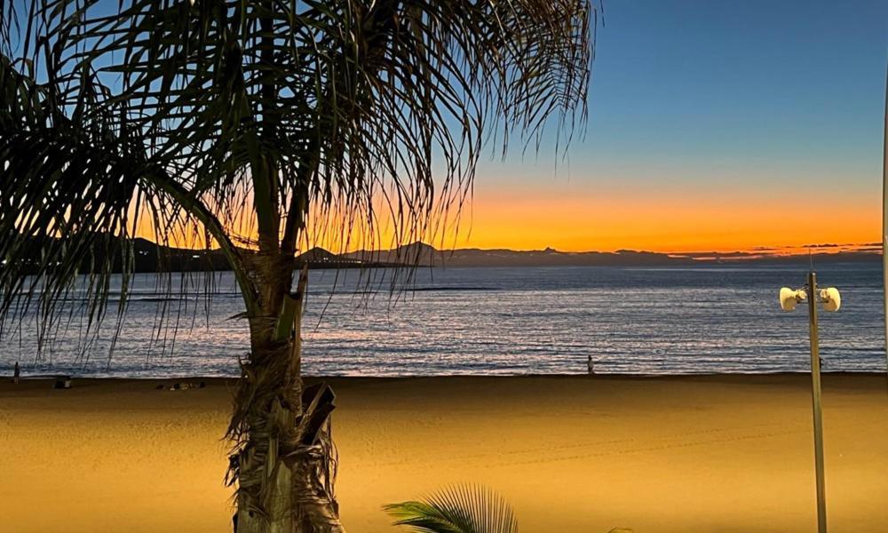 Beach And Sunset Λας Πάλμας ντε Γκραν Κανάρια Εξωτερικό φωτογραφία